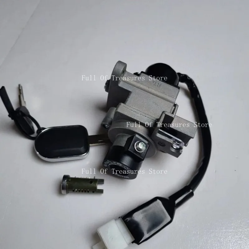 Suitable for QP150T-C/2C/3C Scooter Full Lock Set Ignition Switch QP5 Lock
Suitable for QP150T-C/2C/3C Scooter Full Lock Set Ignition Switch QP5 Lock