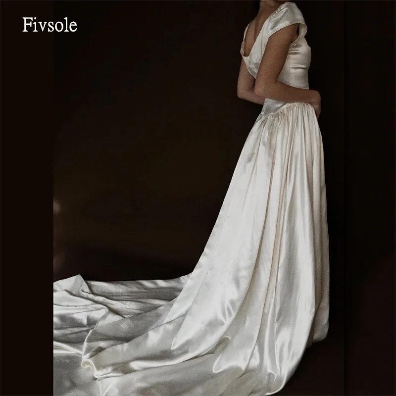 Fivsole Modern Puff Sleeves A Line Wedding Dress Satin Square Neck Bride Gowns Long Tail Bride Dress vestidos de gala Customized
Fivsole Modern Puff Sleeves A Line Wedding Dress Satin Square Neck Bride Gowns Long Tail Bride Dress vestidos de gala Customized