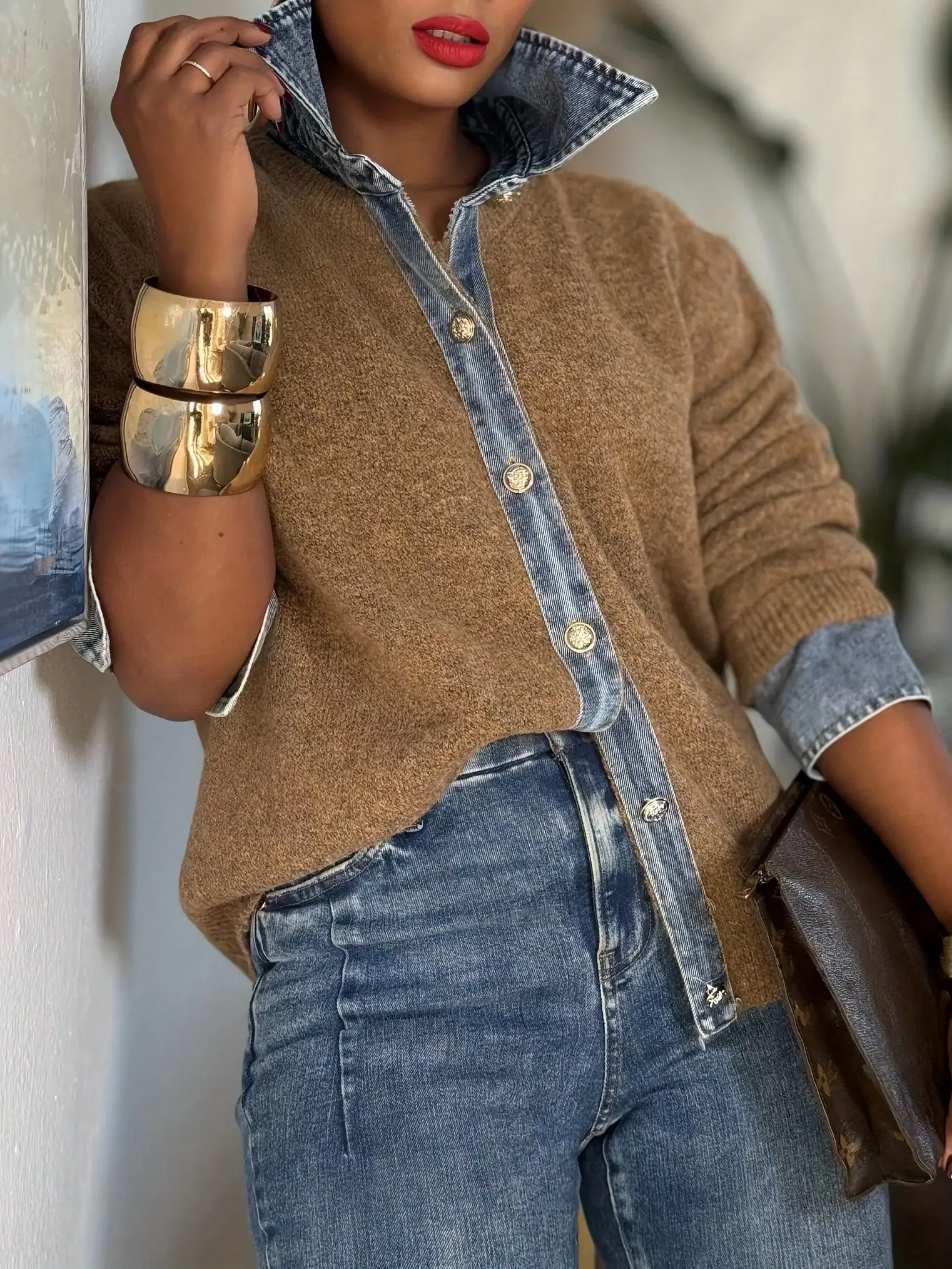 Brown Knit Cardigan with Denim Collar and Button Front Long Sleeve Casual Jacket for Women
Brown Knit Cardigan with Denim Collar and Button Front Long Sleeve Casual Jacket for Women