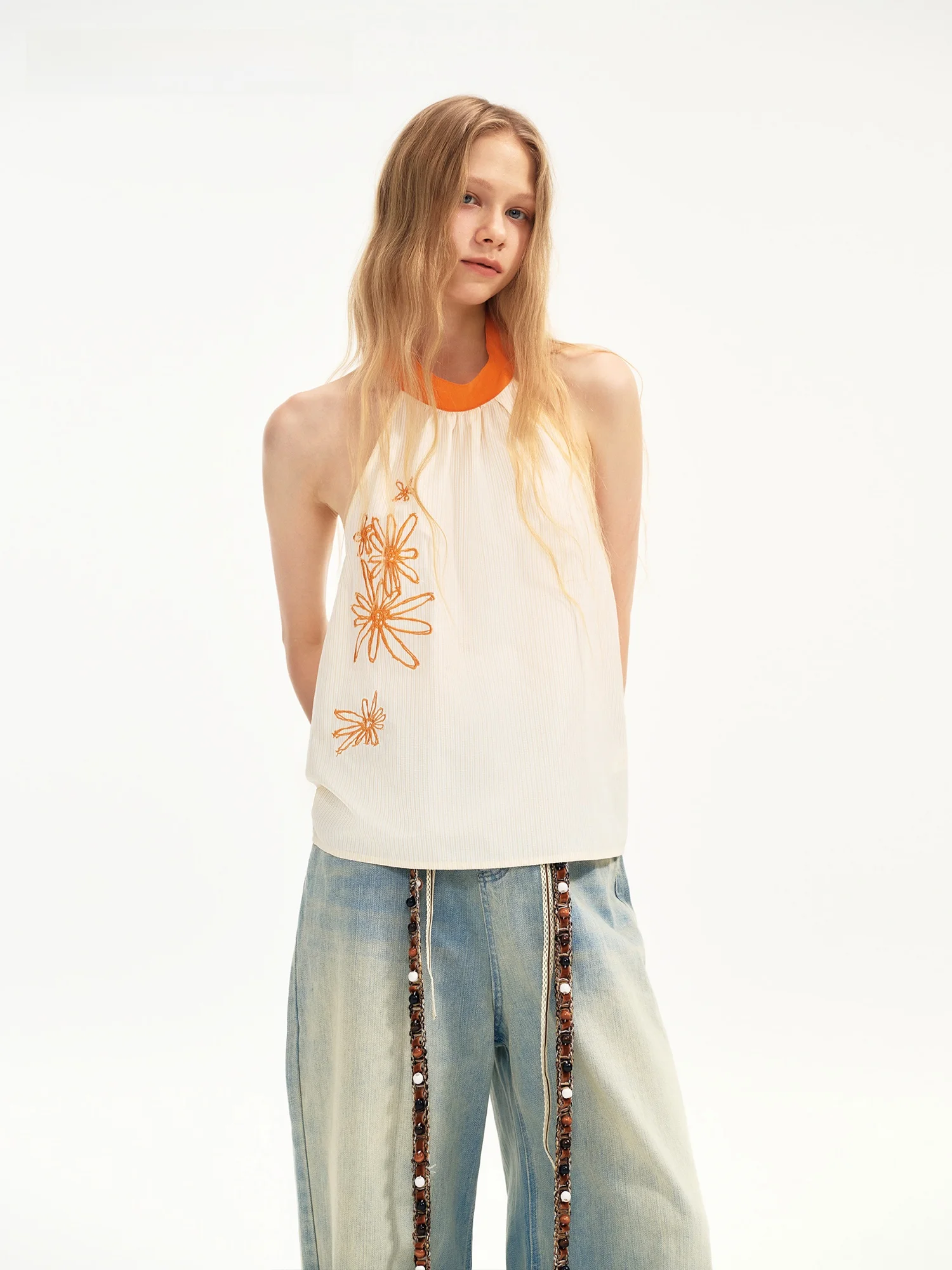 Outthe Blue Summer New Embroidered Flower Stripe Neck Hanging Belt Vest Women's Original Design Loose Fit Polyester Lyocell C...
Outthe Blue Summer New Embroidered Flower Stripe Neck Hanging Belt Vest Women's Original Design Loose Fit Polyester Lyocell C...