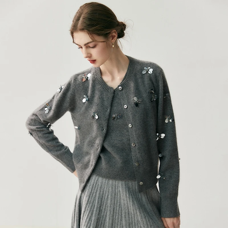 Шикарный женский комплект из 100% кашемира, жилет с v-образным вырезом, кардиган с круглым вырезом, свитер и жилет с бабочкой и бисером, осенне-зимний трикотаж, топ
Шикарный женский комплект из 100% кашемира, жилет с v-образным вырезом, кардиган с круглым вырезом, свитер и жилет с бабочкой и бисером, осенне-зимний трикотаж, топ