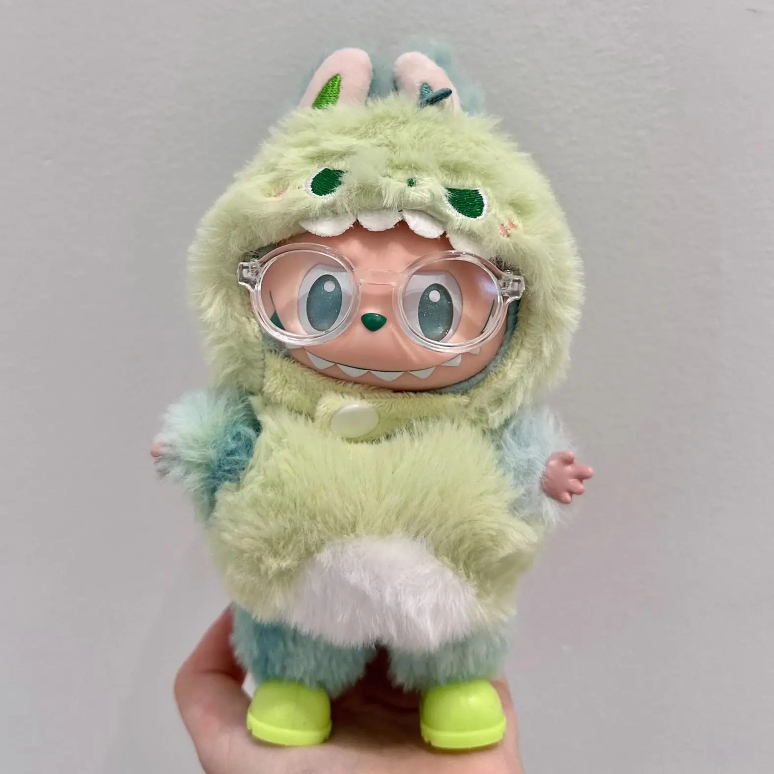 Labubu 1-3 Gen Clothes Doll Outfits Pink Shark Bee Dinosaur & Fried Shrimp Designs Cute Animal & Food Themed Set for Labubu
Labubu 1-3 Gen Clothes Doll Outfits Pink Shark Bee Dinosaur & Fried Shrimp Designs Cute Animal & Food Themed Set for Labubu