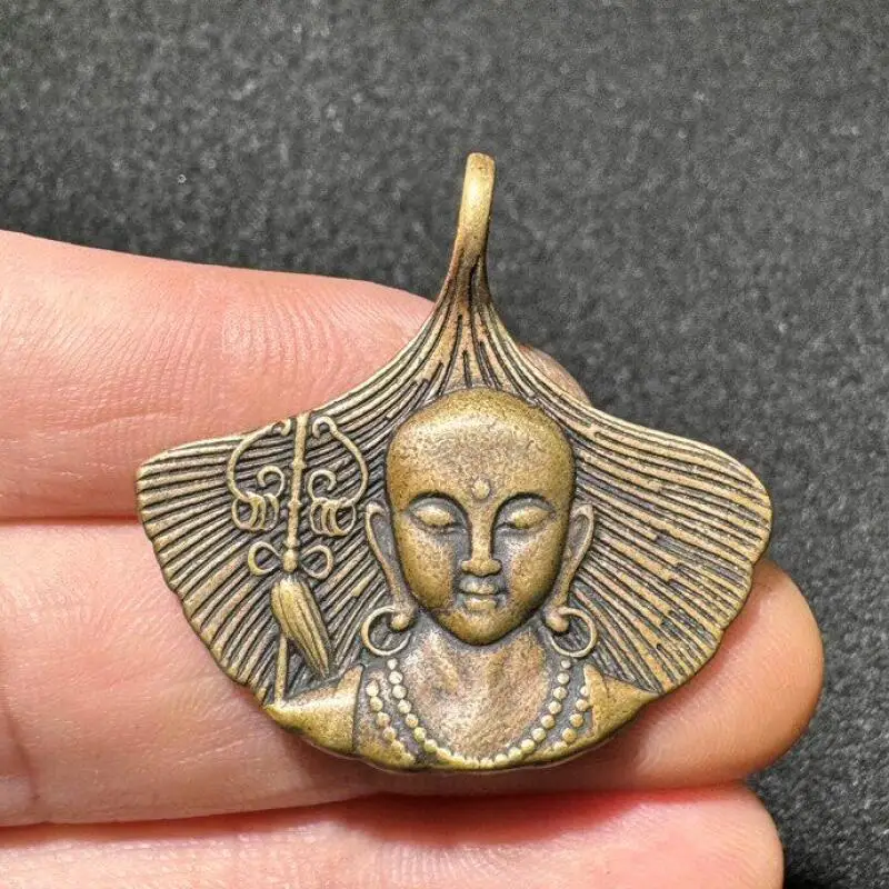Antique copper carving Ksitigarbha Bodhisattva Buddha plaque hanging ornament amulet modern exquisite handicraft
Antique copper carving Ksitigarbha Bodhisattva Buddha plaque hanging ornament amulet modern exquisite handicraft
