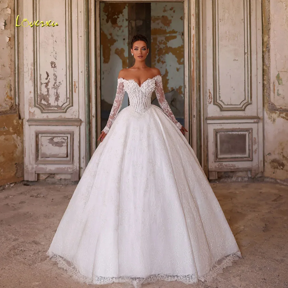 Loverxu A-Line Charming Wedding Dresses Off The Shoulder Vestido De Novia Lace Embroidery Court Train Custom Made Bridal Gowns
Loverxu A-Line Charming Wedding Dresses Off The Shoulder Vestido De Novia Lace Embroidery Court Train Custom Made Bridal Gowns