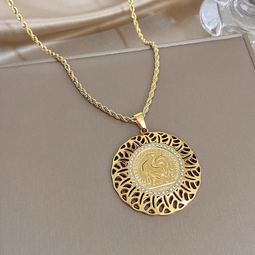 Freetry Vintage Hollow Circular Relief Stainless Steel Necklace for Women Golden Non Fade Waterproof Necklace Charm Jewelry Gift
Freetry Vintage Hollow Circular Relief Stainless Steel Necklace for Women Golden Non Fade Waterproof Necklace Charm Jewelry Gift