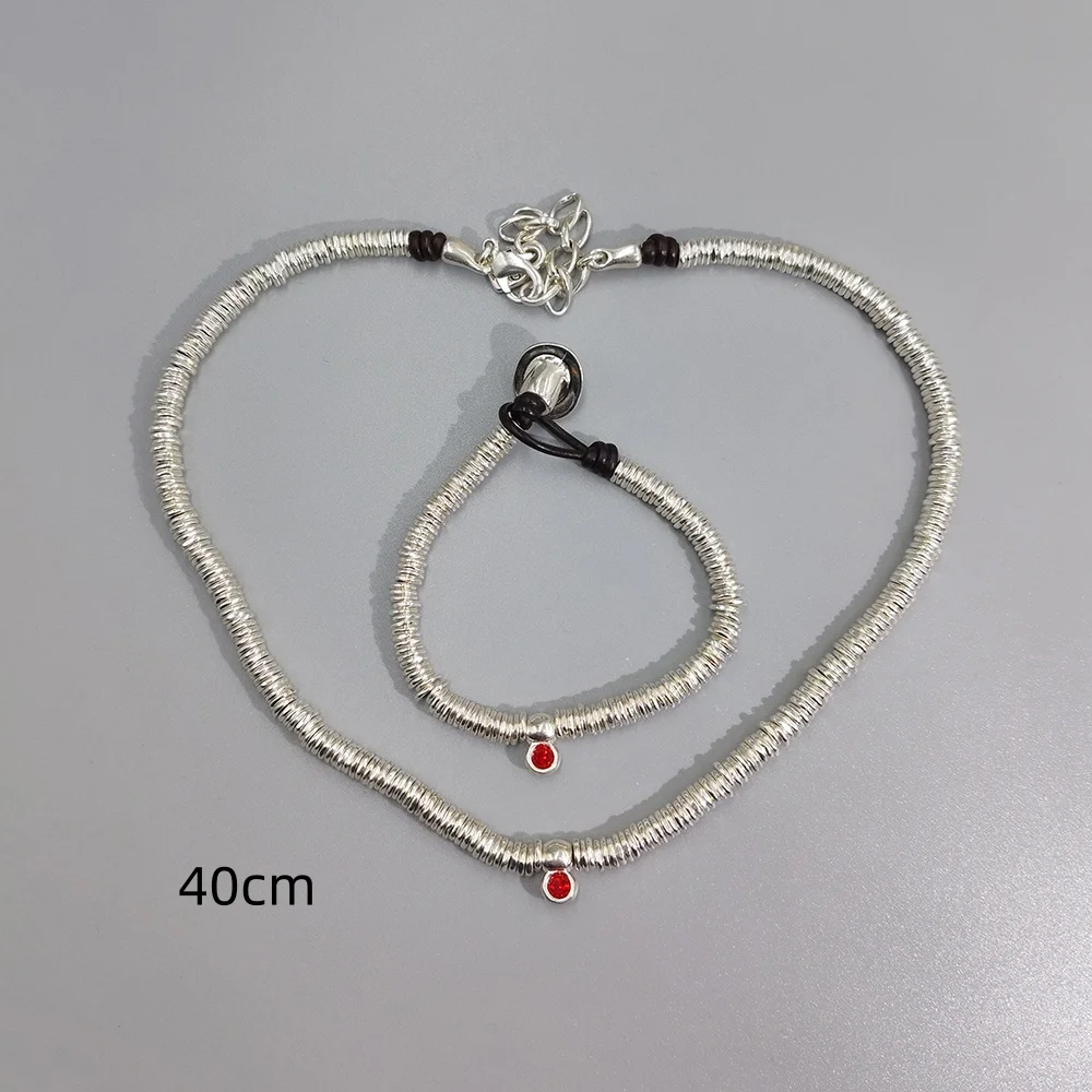 Small niche design, fashionable and exquisite set, vacation style versatile necklace and bracelet available for wholesale!!
Small niche design, fashionable and exquisite set, vacation style versatile necklace and bracelet available for wholesale!!