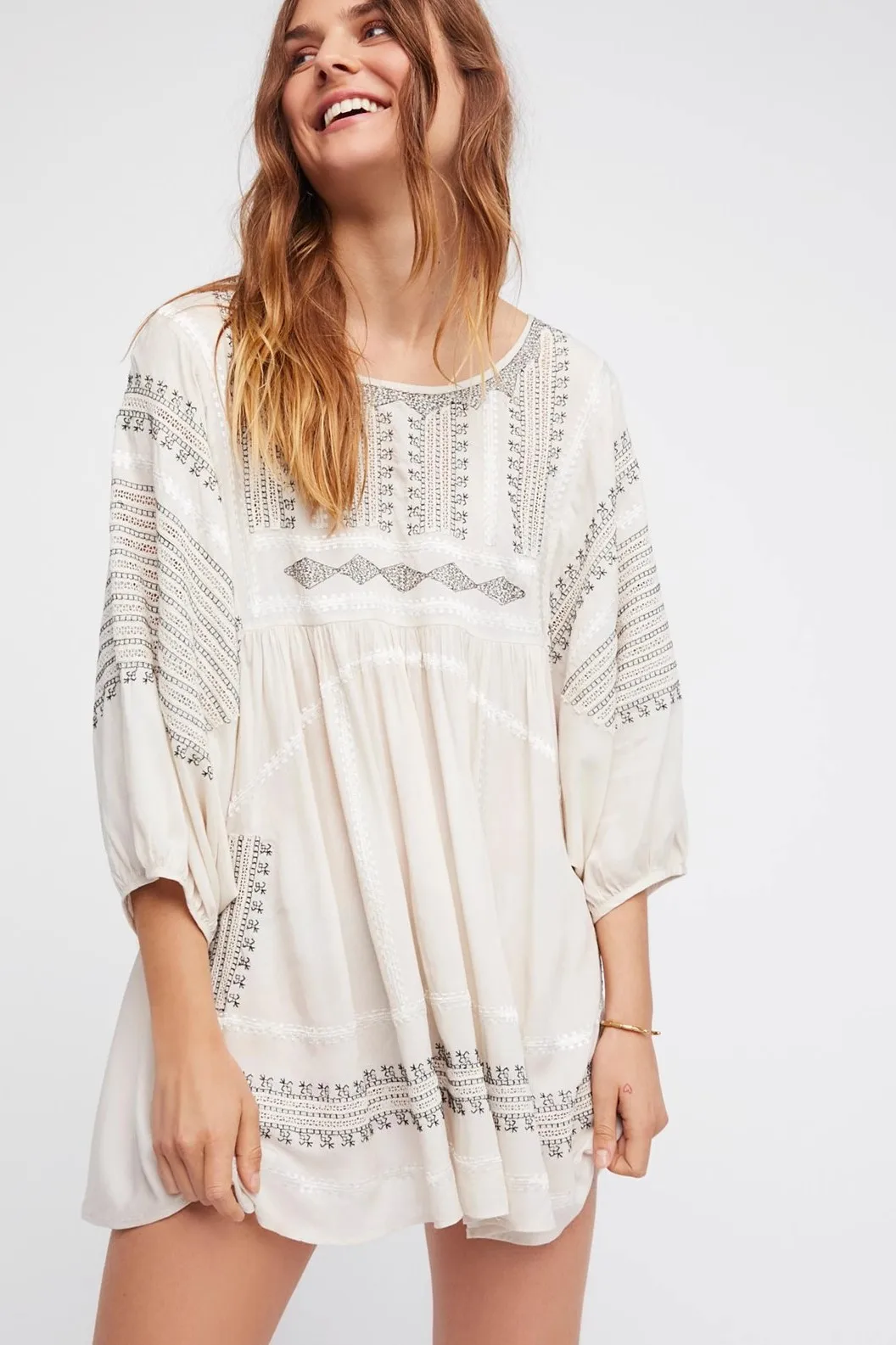 Pure cotton literary shirt dress female casual style in the long summer 2024 Korean version of loose slimming skirt
Pure cotton literary shirt dress female casual style in the long summer 2024 Korean version of loose slimming skirt
