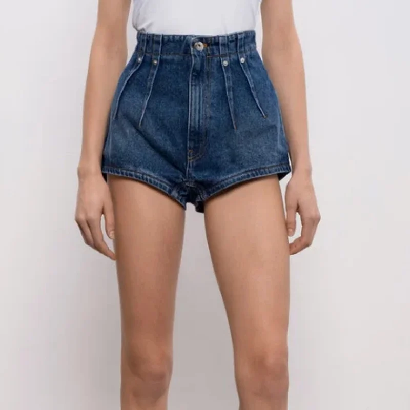 2026 Spring/Summer New Fashionable Versatile Pleated High-Quality Shorts Sexy Slimming and Leg-Lengthening Classic Denim Shorts
2026 Spring/Summer New Fashionable Versatile Pleated High-Quality Shorts Sexy Slimming and Leg-Lengthening Classic Denim Shorts