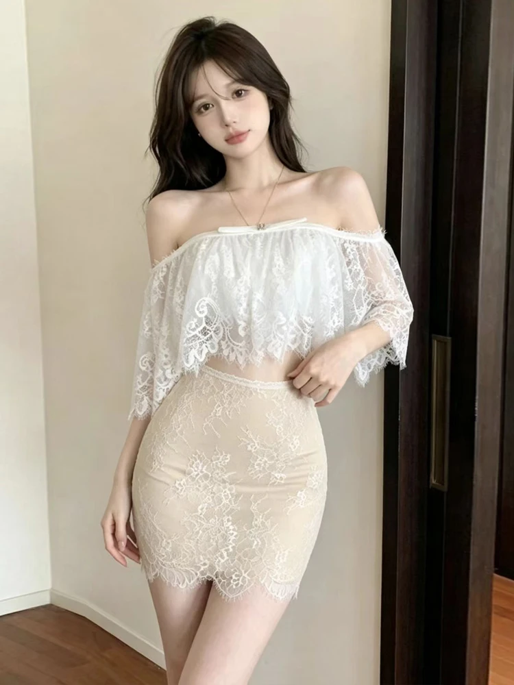 Elegant Lace Shoulder Bared Design Slim Fit Short Sleeve Ruffle Hem Short Dress And Skirt Set Breathable mid Weight No
Elegant Lace Shoulder Bared Design Slim Fit Short Sleeve Ruffle Hem Short Dress And Skirt Set Breathable mid Weight No