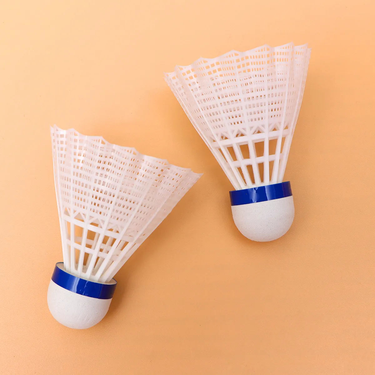 12Pcs High Quality Nylon Badminton Shuttlecocks Thickened Shaft for Extended Use Ideal for Beginners and Practice White
12Pcs High Quality Nylon Badminton Shuttlecocks Thickened Shaft for Extended Use Ideal for Beginners and Practice White