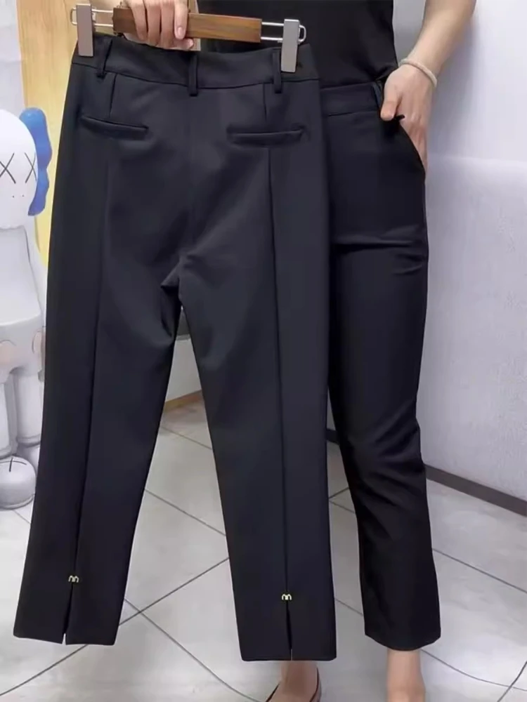 Large size women's pants 2026 new black straight leg elastic suit pant spring summer thin high waist cropped slacks length 90cm
Large size women's pants 2026 new black straight leg elastic suit pant spring summer thin high waist cropped slacks length 90cm