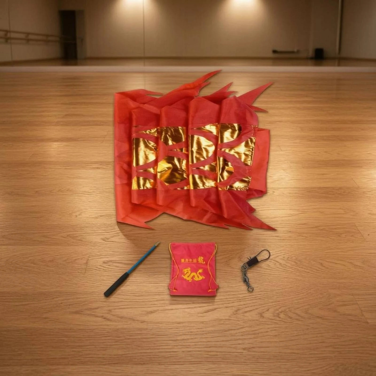 Handheld Dragon Prop Textile Body Dragon Dance Prop Scale Pattern Flame Edging for Performance
Handheld Dragon Prop Textile Body Dragon Dance Prop Scale Pattern Flame Edging for Performance