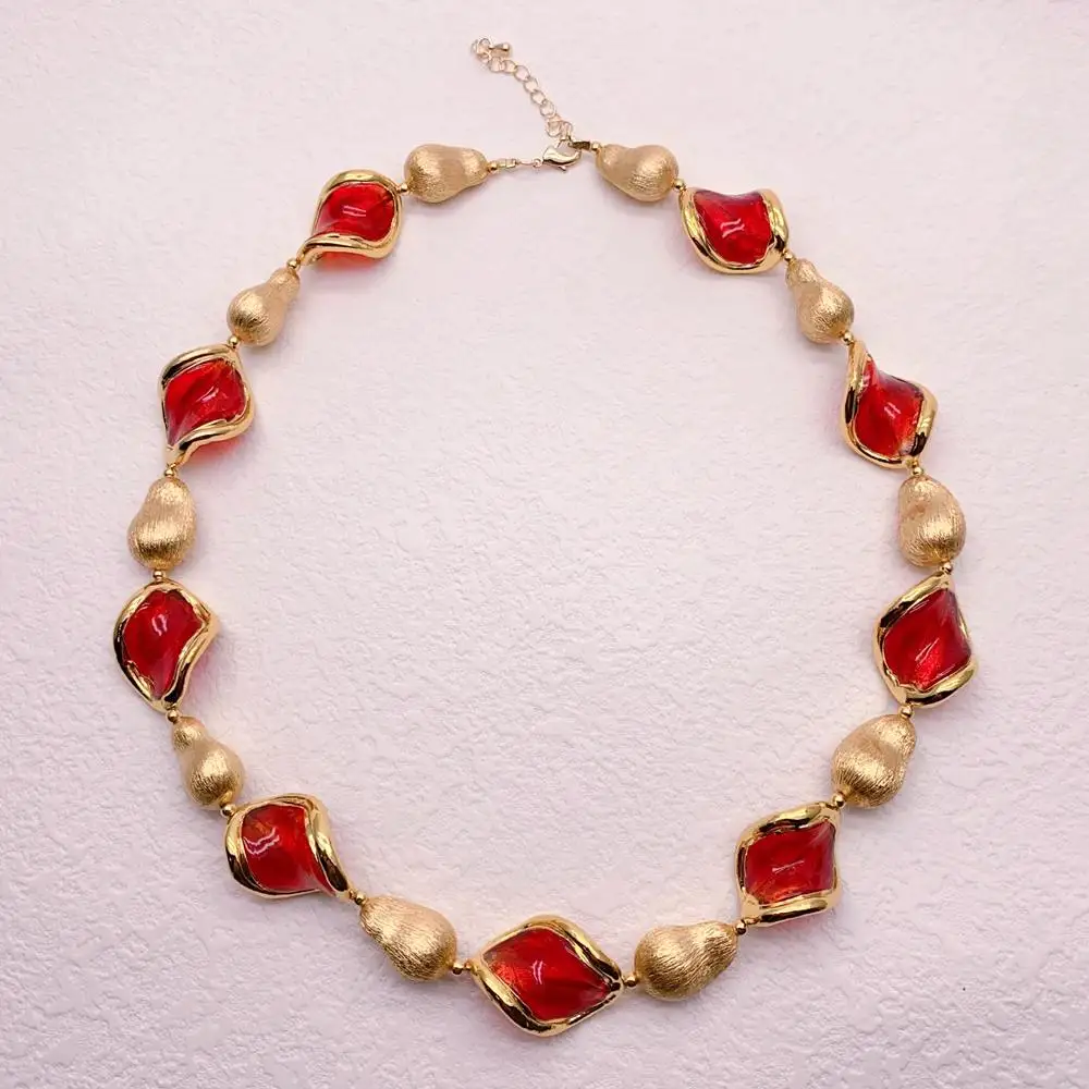 KKGEM 20'' 20x23mm Red Murano Glass Gold Plated Brushed Bead Necklace Women Collar Choker Necklaces Jewelry
KKGEM 20'' 20x23mm Red Murano Glass Gold Plated Brushed Bead Necklace Women Collar Choker Necklaces Jewelry