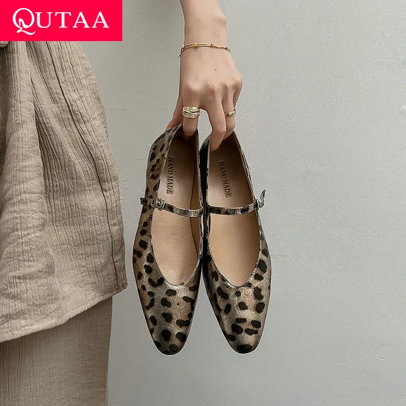 QUTAA 2025 News Women Flats Shoes Fashion Genuine Leather Leopard Pointed Toe Casual Ballet Shoes Heels Dress Party Woman 34-40
QUTAA 2025 News Women Flats Shoes Fashion Genuine Leather Leopard Pointed Toe Casual Ballet Shoes Heels Dress Party Woman 34-40