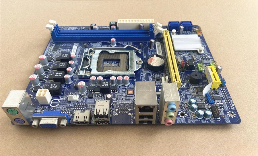 For Foxconn H61MXE V2.0 Main Board DDR3 1155 Interface N15235 Support 22nm CPU
For Foxconn H61MXE V2.0 Main Board DDR3 1155 Interface N15235 Support 22nm CPU
