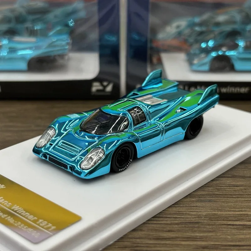FY Alloy 1:64 Scale 917 KH #22 Le Mans Winner 1971 Model Car Static Decoration Collectibles Gift Toys
FY Alloy 1:64 Scale 917 KH #22 Le Mans Winner 1971 Model Car Static Decoration Collectibles Gift Toys