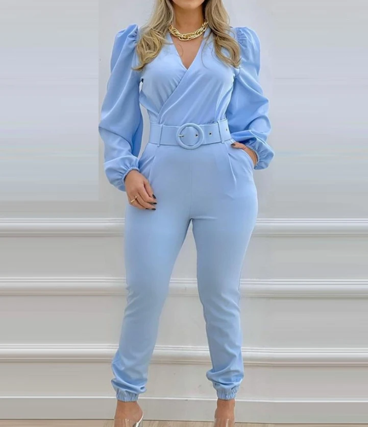 Женский стильный приталенный комбинезон с эластичными манжетами и боковыми карманами, монохромный дизайн на выбор для официальных встреч
Женский стильный приталенный комбинезон с эластичными манжетами и боковыми карманами, монохромный дизайн на выбор для официальных встреч