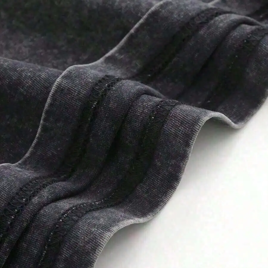 Washed Pure Cotton T-Shirt For Women Loose Fit Soft Knitted Summer Top
Washed Pure Cotton T-Shirt For Women Loose Fit Soft Knitted Summer Top