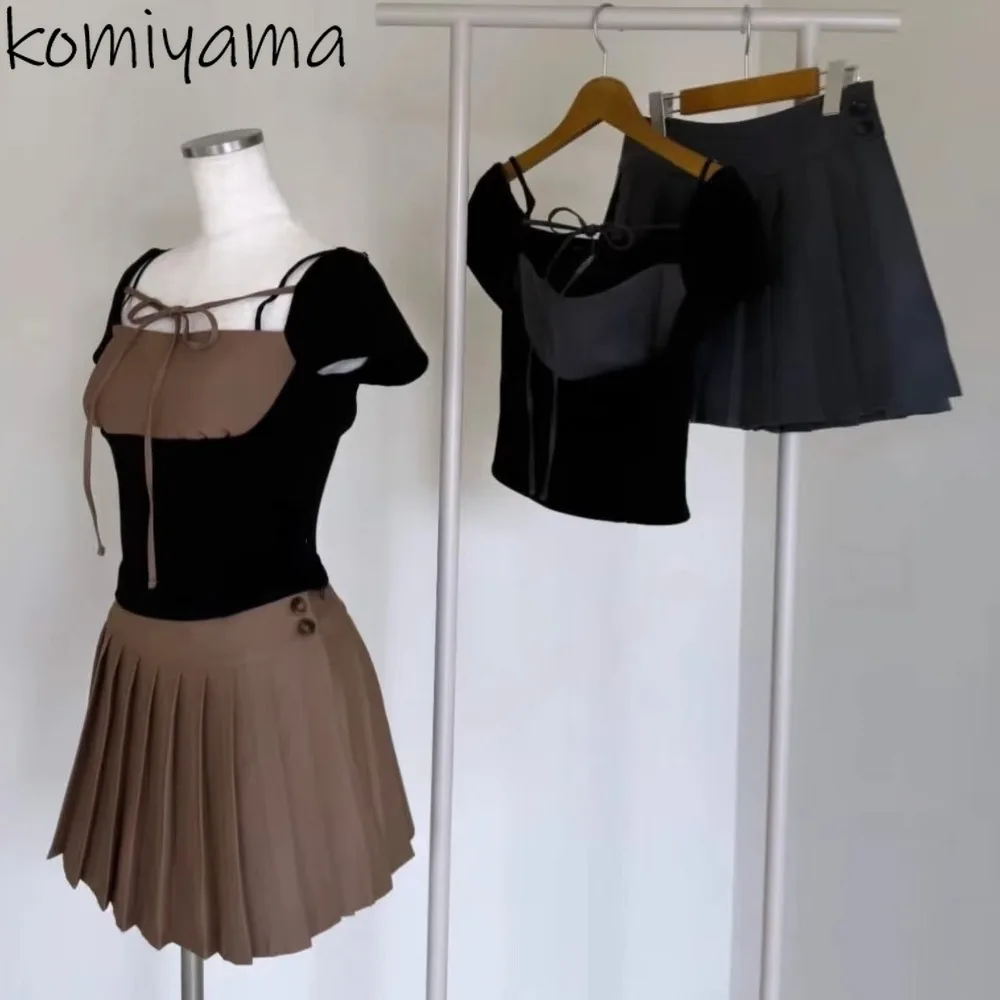 Japan Style Two Piece Sets Square Collar Short Sleeve Tops High Waist Pleated Mini Skirts Summer Pure Desire Style Women Suit
Japan Style Two Piece Sets Square Collar Short Sleeve Tops High Waist Pleated Mini Skirts Summer Pure Desire Style Women Suit