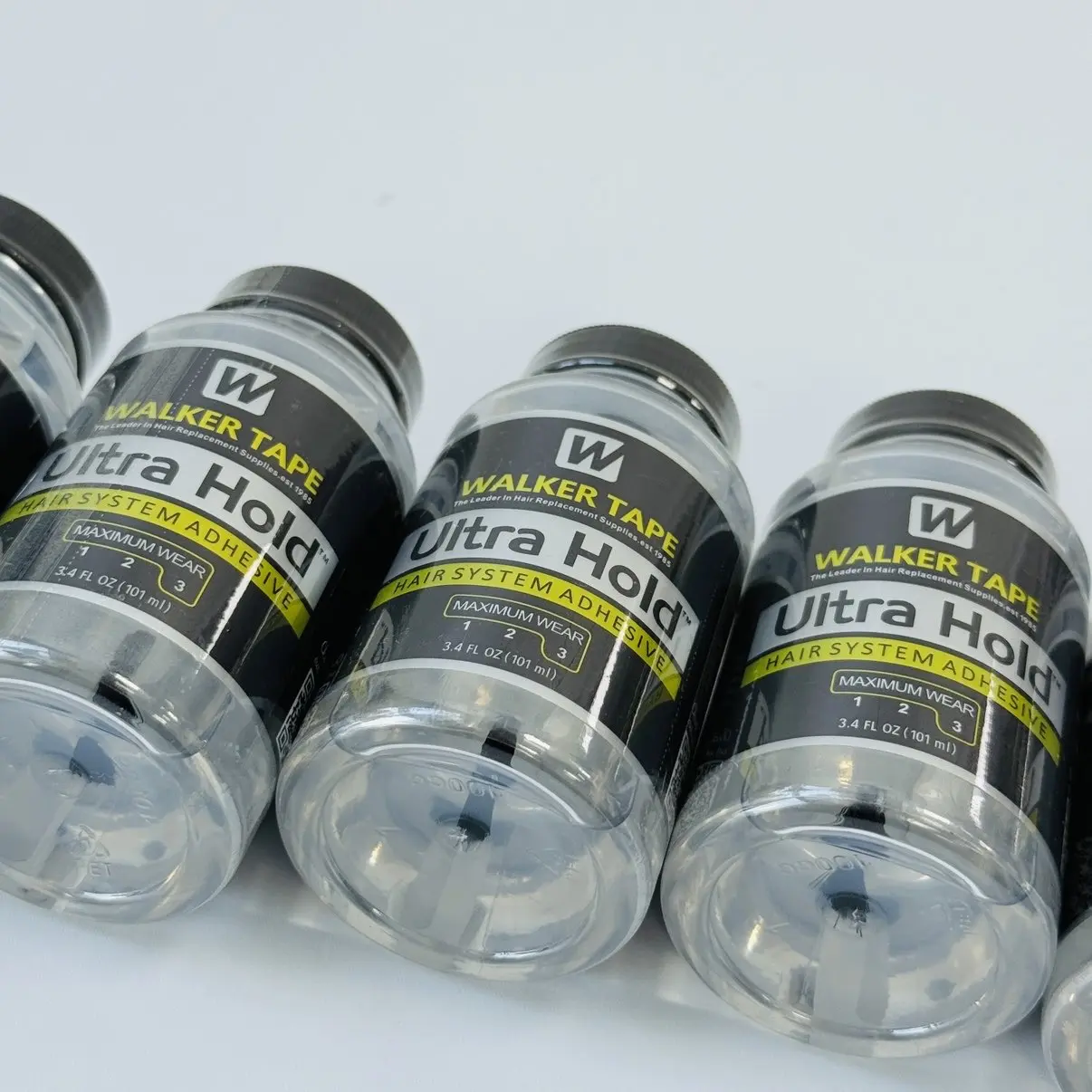 3.4oz/101ml Walker Tape Ultra Hold Lace Wig Glue Waterproof Transparent Lace Adhesive for Hair Replacement
3.4oz/101ml Walker Tape Ultra Hold Lace Wig Glue Waterproof Transparent Lace Adhesive for Hair Replacement