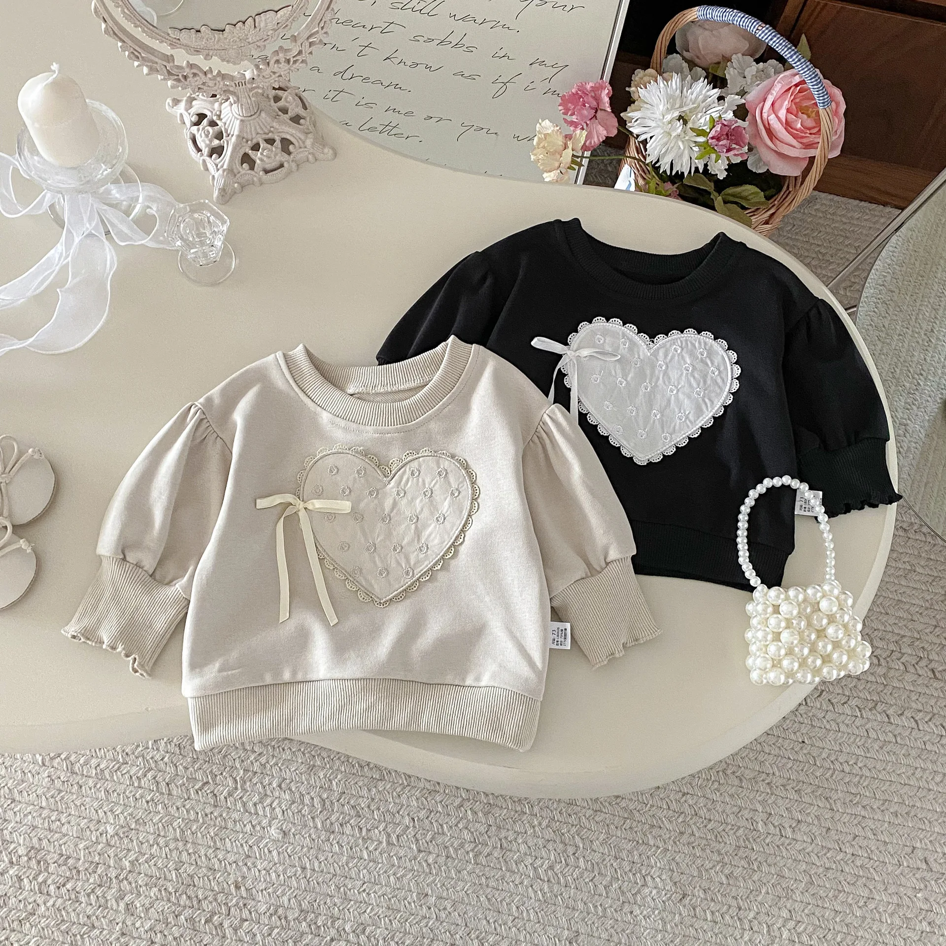 2025 Autumn New Baby Girl Heart Sweatshirt Toddler Long Sleeve Casual Tops Kids Loose Pullover Cute Infant Girl Sweatshirt
2025 Autumn New Baby Girl Heart Sweatshirt Toddler Long Sleeve Casual Tops Kids Loose Pullover Cute Infant Girl Sweatshirt