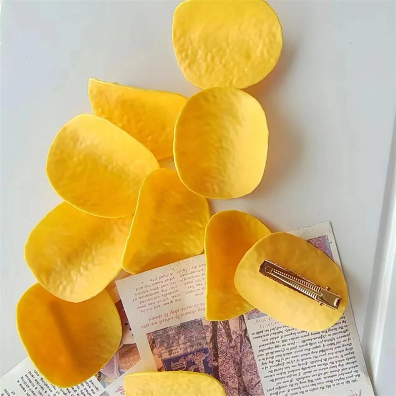 2-10pcs Simulated Potato Snack Hair Clip Fun Bangs Clip Prank Hairpin for Wome Popular Hair Claw Girls Children Accessories
2-10pcs Simulated Potato Snack Hair Clip Fun Bangs Clip Prank Hairpin for Wome Popular Hair Claw Girls Children Accessories