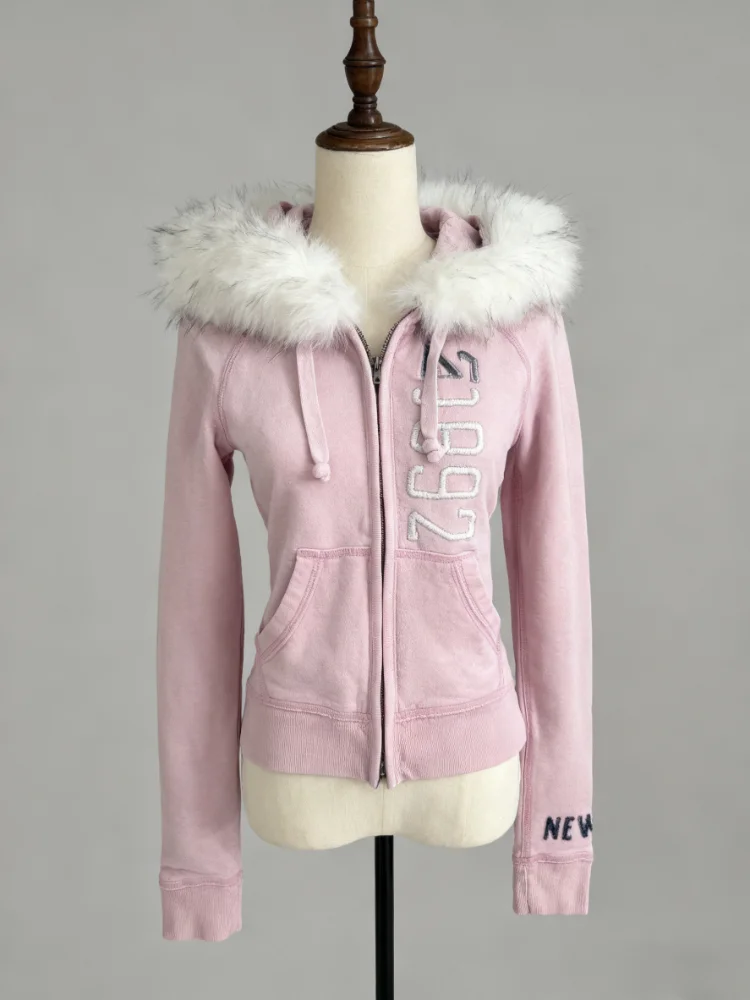 Autumn Winter American Vintage Pink Hoodie Women Y2K Harajuku Faux Fur Collar Jacket Fashion Slim Hot Girl Sweatshirt New
Autumn Winter American Vintage Pink Hoodie Women Y2K Harajuku Faux Fur Collar Jacket Fashion Slim Hot Girl Sweatshirt New