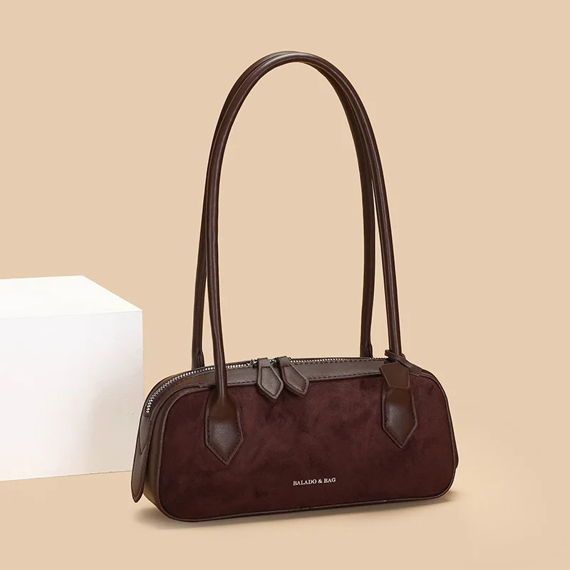 Single Shoulder Bag Autumn Winter New Matte Baguette Bag Fashionable High-end Underarm Bag Simple Large Capacity Bag
Single Shoulder Bag Autumn Winter New Matte Baguette Bag Fashionable High-end Underarm Bag Simple Large Capacity Bag