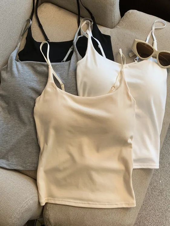 Slimming Pure Color Summer Tank Top Women's Inner Wear with Chest Pad Korean Style Commute Fashion Bottoming Top Outerwear
Slimming Pure Color Summer Tank Top Women's Inner Wear with Chest Pad Korean Style Commute Fashion Bottoming Top Outerwear