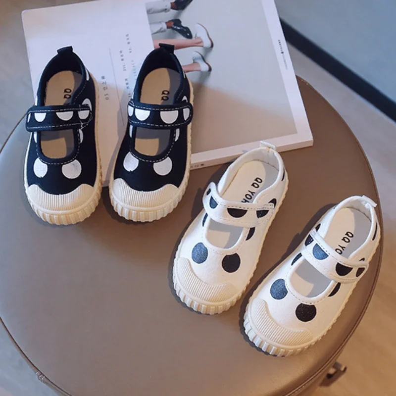 New Child Sneakers Fashion Versatile Comfort Girl Shoes Casual Simple Breathable Boys Shoe Cute Canvas Light Casual Shoes Niños
New Child Sneakers Fashion Versatile Comfort Girl Shoes Casual Simple Breathable Boys Shoe Cute Canvas Light Casual Shoes Niños
