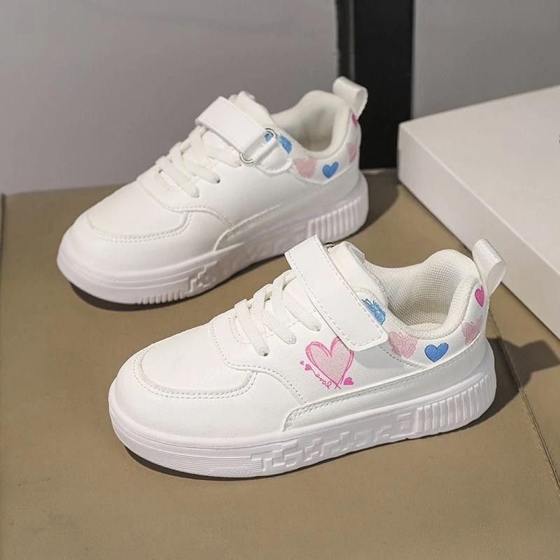 Новинка 2026, водонепроницаемые кожаные повседневные кроссовки для девочек, легкая студенческая детская обувь, дышащая нескользящая обувь для скейтбординга
Новинка 2026, водонепроницаемые кожаные повседневные кроссовки для девочек, легкая студенческая детская обувь, дышащая нескользящая обувь для скейтбординга