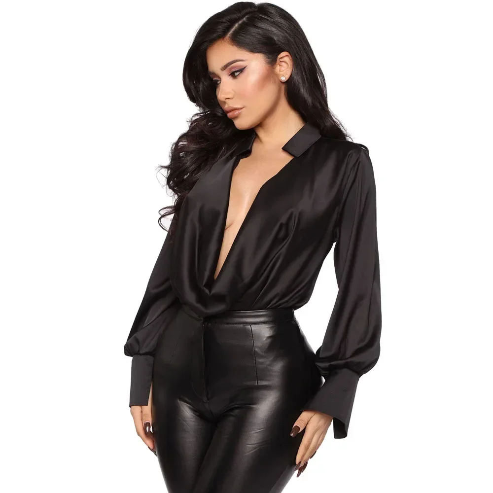 Autumn and Winter Fashion Blouses Womens New Sexy Temperament Long Sleeves Deep V-Neck Satin Versatile Top for Women
Autumn and Winter Fashion Blouses Womens New Sexy Temperament Long Sleeves Deep V-Neck Satin Versatile Top for Women