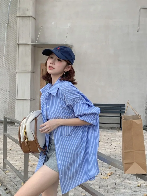 plus Size Casual Striped Long Sleeve Shirt Vintage Hong Kong Style Loose Fit Slimming Versatile Early Autumn Open Cardigan Top
plus Size Casual Striped Long Sleeve Shirt Vintage Hong Kong Style Loose Fit Slimming Versatile Early Autumn Open Cardigan Top