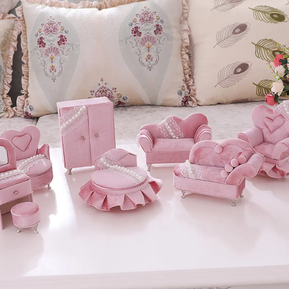 Sofa Shaped Jewelry Box Practical Desktop Organizer For Rings Earrings Bracelets Necklace Storage Portable Case
Sofa Shaped Jewelry Box Practical Desktop Organizer For Rings Earrings Bracelets Necklace Storage Portable Case