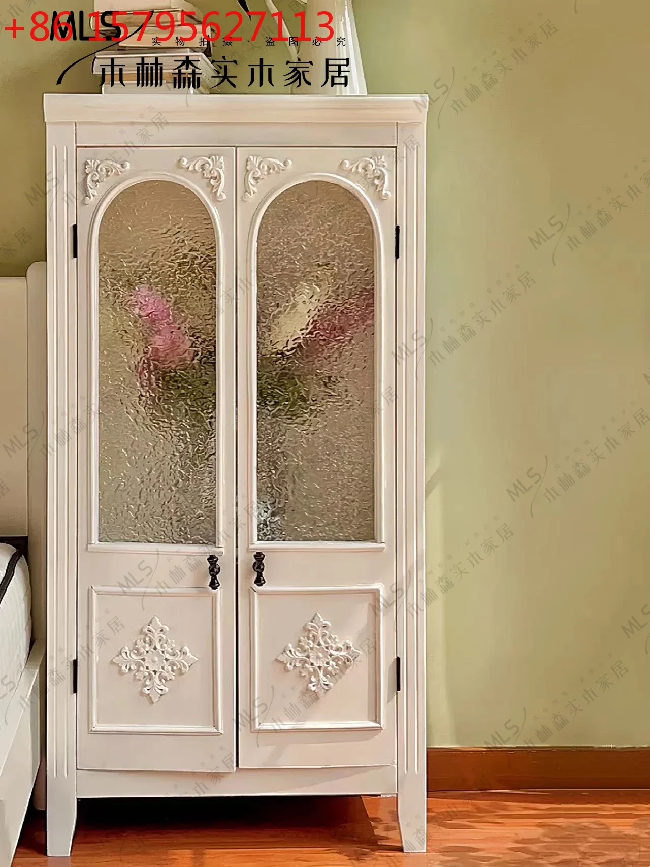 French Retro Dining Solid Wood Side Cabinet Living Room Bedroom Storage Home Carved Wine Cabinet Storage High Cabinet
French Retro Dining Solid Wood Side Cabinet Living Room Bedroom Storage Home Carved Wine Cabinet Storage High Cabinet