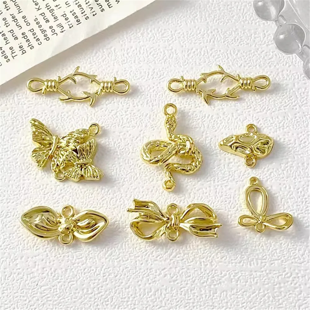 Простой и в стиле InS, двойной бант, кулон из змеиного сплава, ожерелье, серьги, универсальный аксессуар ручной работы, материал золото
Простой и в стиле InS, двойной бант, кулон из змеиного сплава, ожерелье, серьги, универсальный аксессуар ручной работы, материал золото