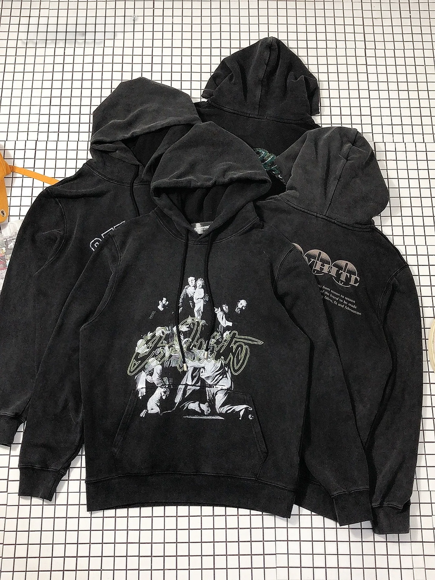 Religious Vintage Washed Spray 460G Loose Fit Hoodie Ins Arrow Hooded Sweatshirt Cotton Long Sleeve Printed Casual Streetwear
Religious Vintage Washed Spray 460G Loose Fit Hoodie Ins Arrow Hooded Sweatshirt Cotton Long Sleeve Printed Casual Streetwear