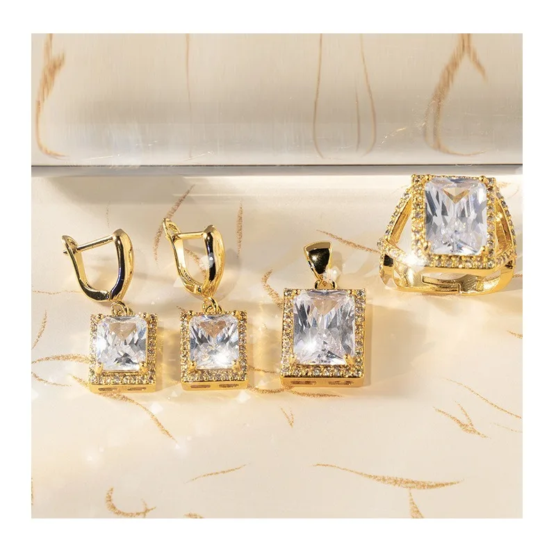 Foreign Trade Set Necklace Ring Earrings Three-piece Set Zircon Inlaid Jewelry Light Luxury Sweater Chain Women
Foreign Trade Set Necklace Ring Earrings Three-piece Set Zircon Inlaid Jewelry Light Luxury Sweater Chain Women