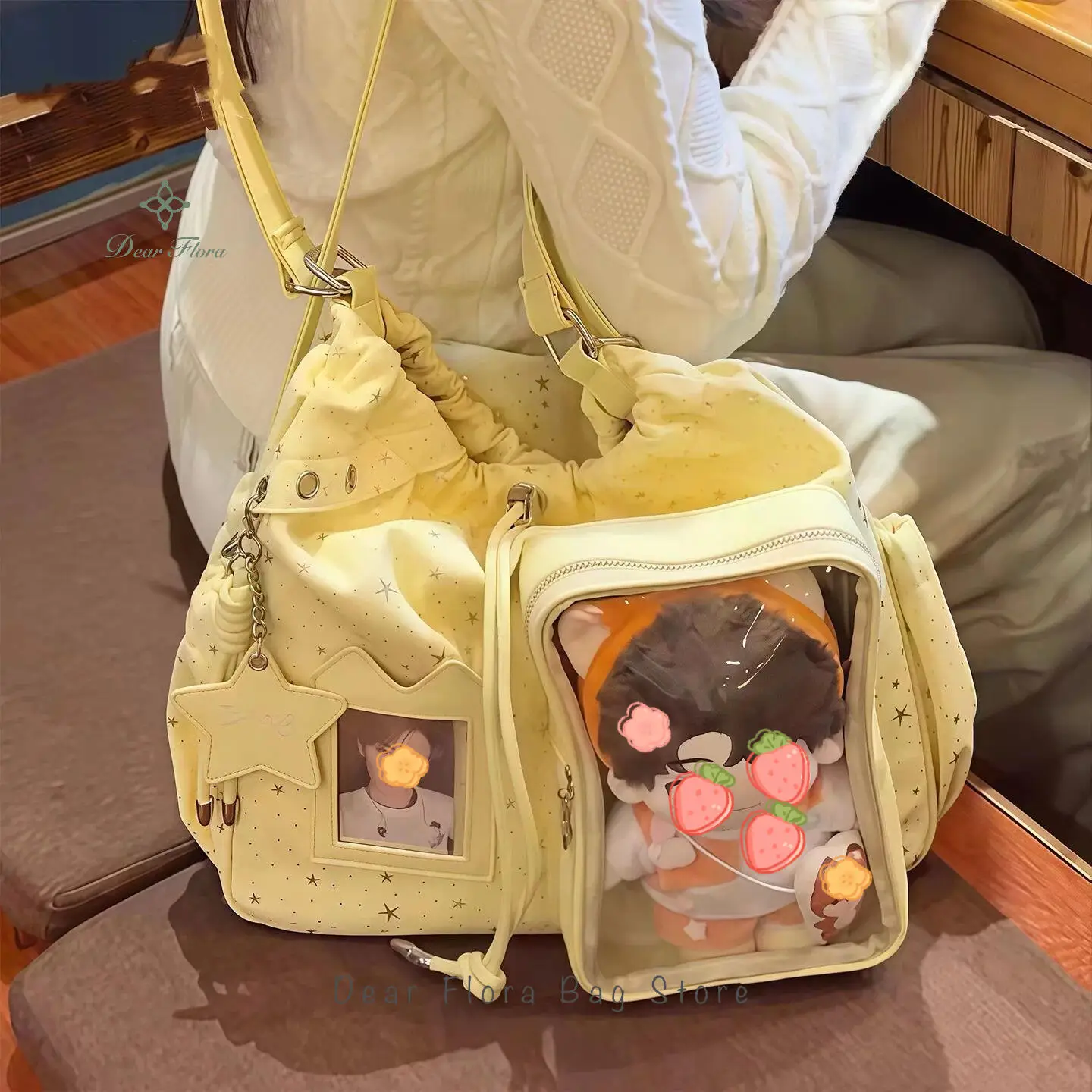 New Y2K Star Dots Drawstring Ita Backpack Cute Girl Transparent Crossbody Shoulder Bag Large Capacity DIY Dolls Display Knapsack
New Y2K Star Dots Drawstring Ita Backpack Cute Girl Transparent Crossbody Shoulder Bag Large Capacity DIY Dolls Display Knapsack