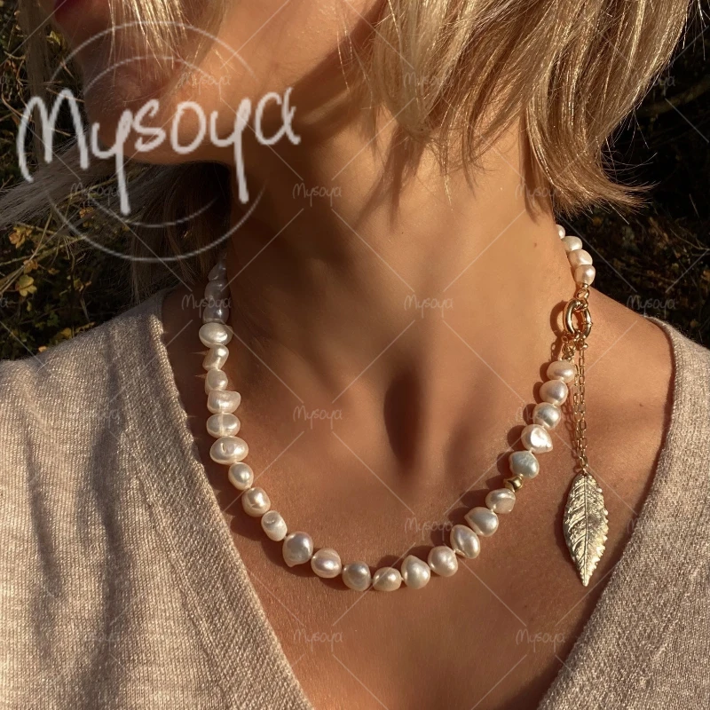 MYSOYA 8-9mm White Baroque Freshwater Pearl Necklace, Golden Leaf Pendant, for Birthday/Wedding/Mother's Day Gift A0715
MYSOYA 8-9mm White Baroque Freshwater Pearl Necklace, Golden Leaf Pendant, for Birthday/Wedding/Mother's Day Gift A0715
