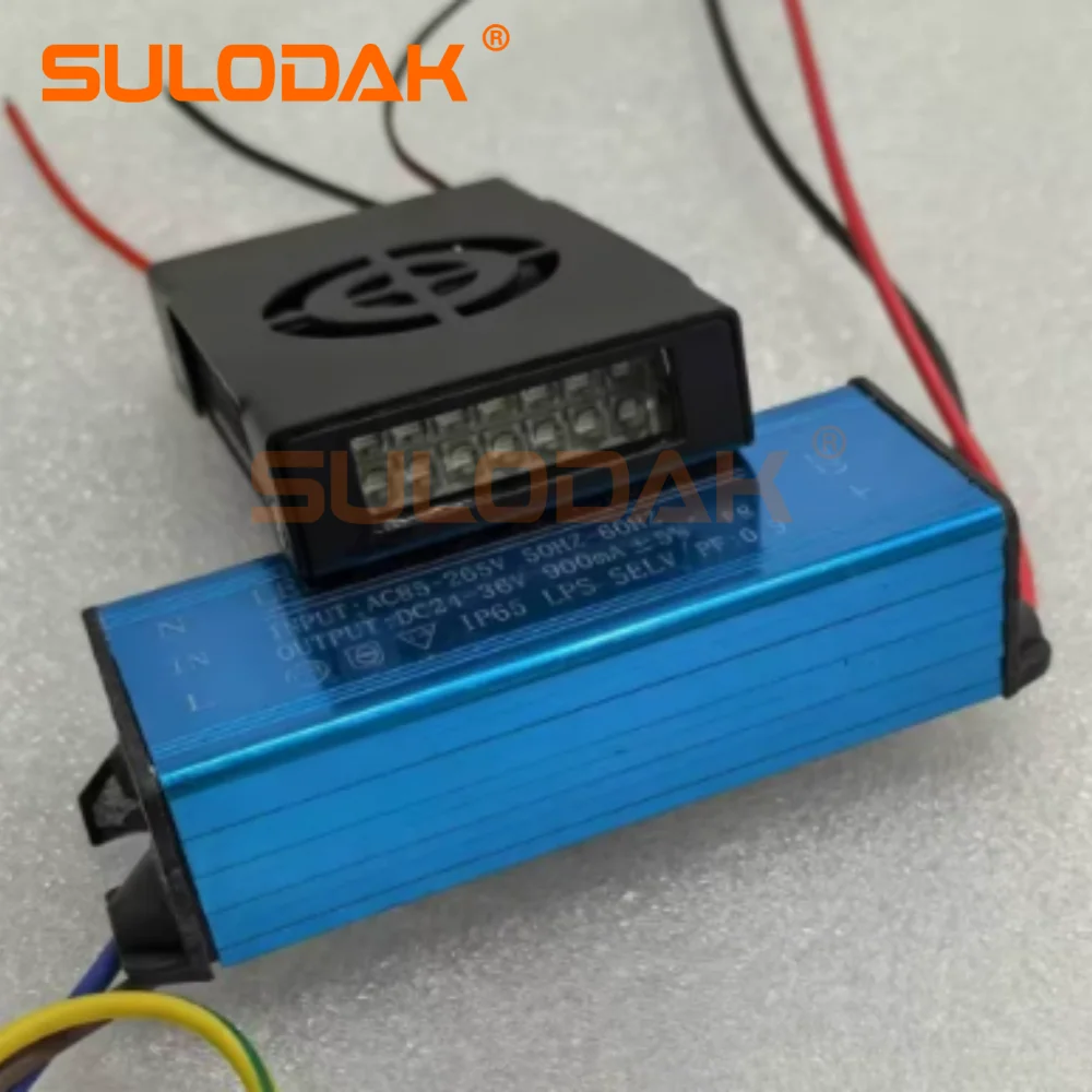 Fan Cooling LED UV curing lamp for E1390 L1800 printer modified UV LED curing lamp Experimental UVLED drying and curing lamp
Fan Cooling LED UV curing lamp for E1390 L1800 printer modified UV LED curing lamp Experimental UVLED drying and curing lamp