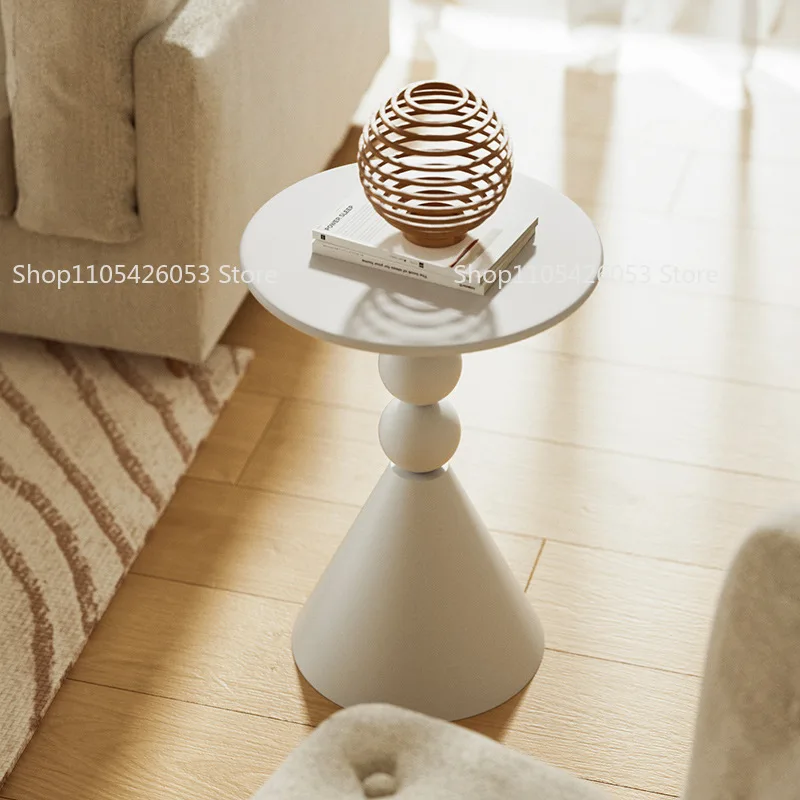 American sofa side small apartment cream style living room creative coffee table modern simple wrought iron balcony small round
American sofa side small apartment cream style living room creative coffee table modern simple wrought iron balcony small round