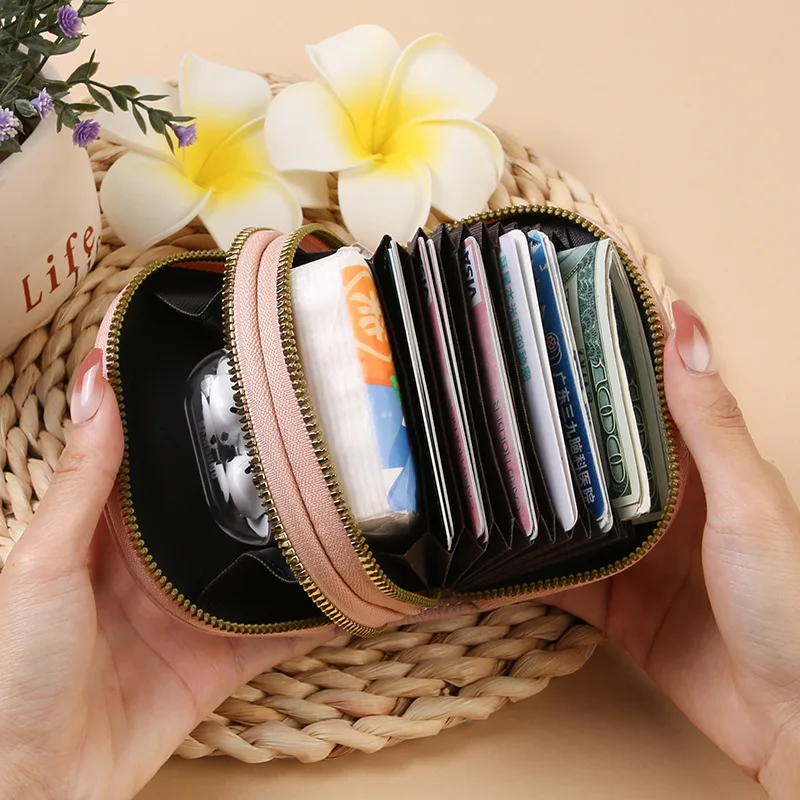 Женский короткий кошелек на двойной молнии, многофункциональный универсальный кошелек для карт, кошелек для монет с несколькими отделениями, набор карт carteras de mujer
Женский короткий кошелек на двойной молнии, многофункциональный универсальный кошелек для карт, кошелек для монет с несколькими отделениями, набор карт carteras de mujer