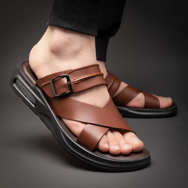 Fashion Buckle Men Casual Summer Beach Slipper Breathable Outdoor Sandals Vintage Real Leather Shoes Flip Flops Designer Shoes
Fashion Buckle Men Casual Summer Beach Slipper Breathable Outdoor Sandals Vintage Real Leather Shoes Flip Flops Designer Shoes
