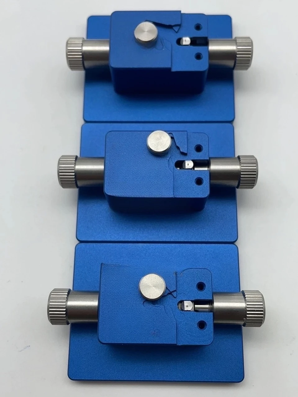 Professional Watch Repair Tool for Balance Wheel Assembly and Disassembly
Professional Watch Repair Tool for Balance Wheel Assembly and Disassembly