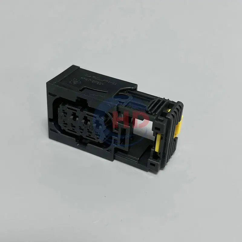 1-20 sets 9 Pin Connector - Compatible with 33116063
1-20 sets 9 Pin Connector - Compatible with 33116063