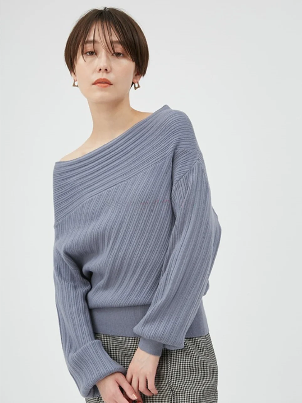 Elegant Long Sleeve Ribbed Knit Sweater Shoulder Bared One Shoulder Japanese Sweet Style Pure Color Loose Fit Nylon Polyester...
Elegant Long Sleeve Ribbed Knit Sweater Shoulder Bared One Shoulder Japanese Sweet Style Pure Color Loose Fit Nylon Polyester...