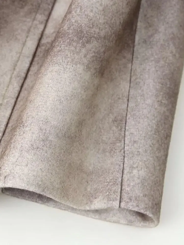 Модная женская весенняя куртка HH в стиле ретро с отложным воротником, универсальная, с принтом, с длинными рукавами, повседневная, на молнии, укороченная, для создания элегантного образа
Модная женская весенняя куртка HH в стиле ретро с отложным воротником, универсальная, с принтом, с длинными рукавами, повседневная, на молнии, укороченная, для создания элегантного образа