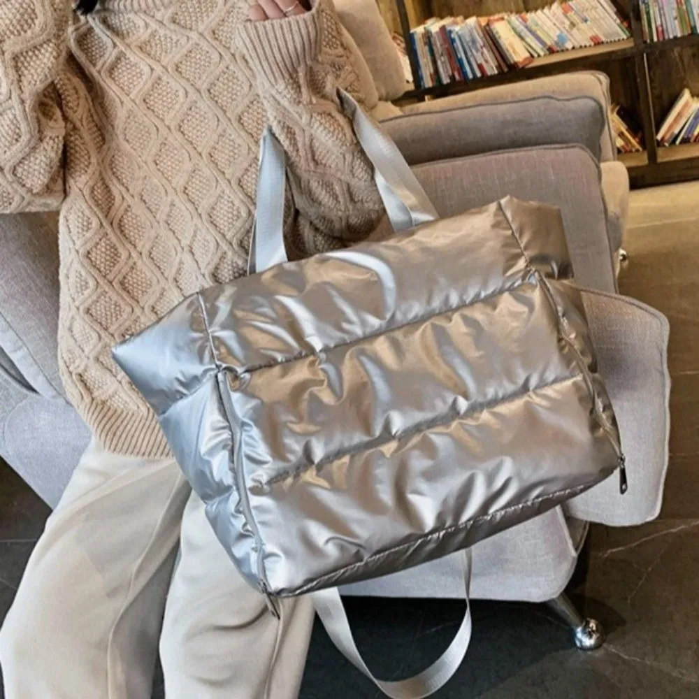 Lightweight Solid Color Travel Tote Bag Large Capacity Soft Shoulder Gym Sports Bag Zipper Dry Wet Separation Yoga Mat Bag Men
Lightweight Solid Color Travel Tote Bag Large Capacity Soft Shoulder Gym Sports Bag Zipper Dry Wet Separation Yoga Mat Bag Men