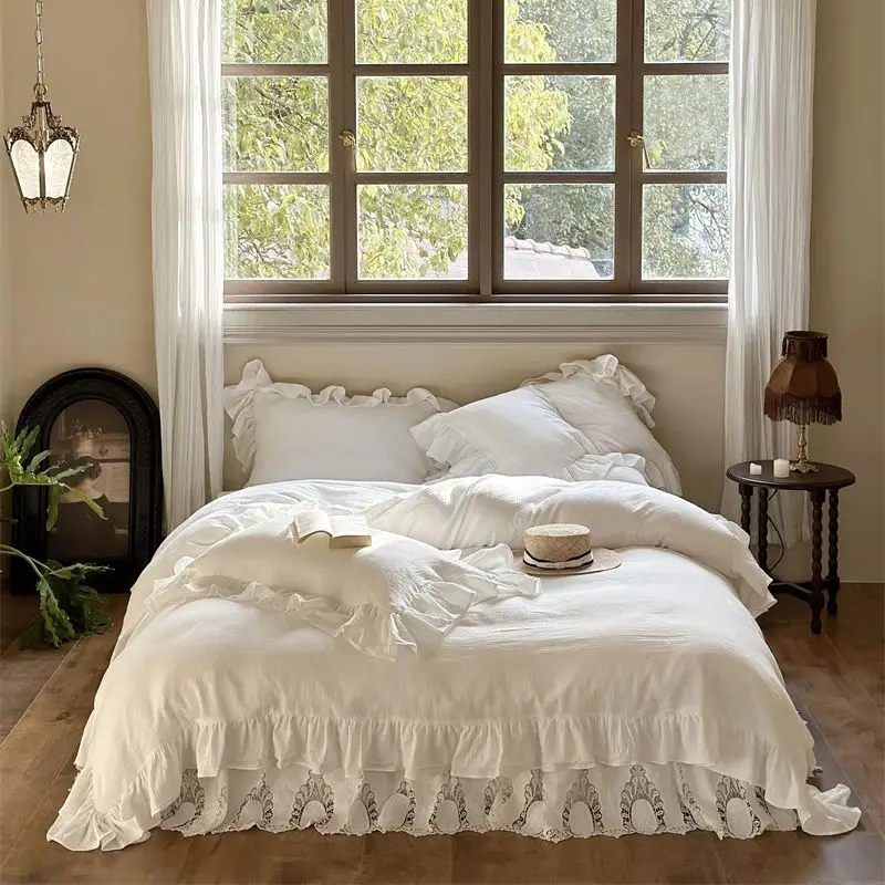 100% Cotton Double-layer Yarn Soft Skin Friendly Ruffles Bedding Set Duvet Cover French Hollow Bed Skirt Bedspread Pillowcases
100% Cotton Double-layer Yarn Soft Skin Friendly Ruffles Bedding Set Duvet Cover French Hollow Bed Skirt Bedspread Pillowcases